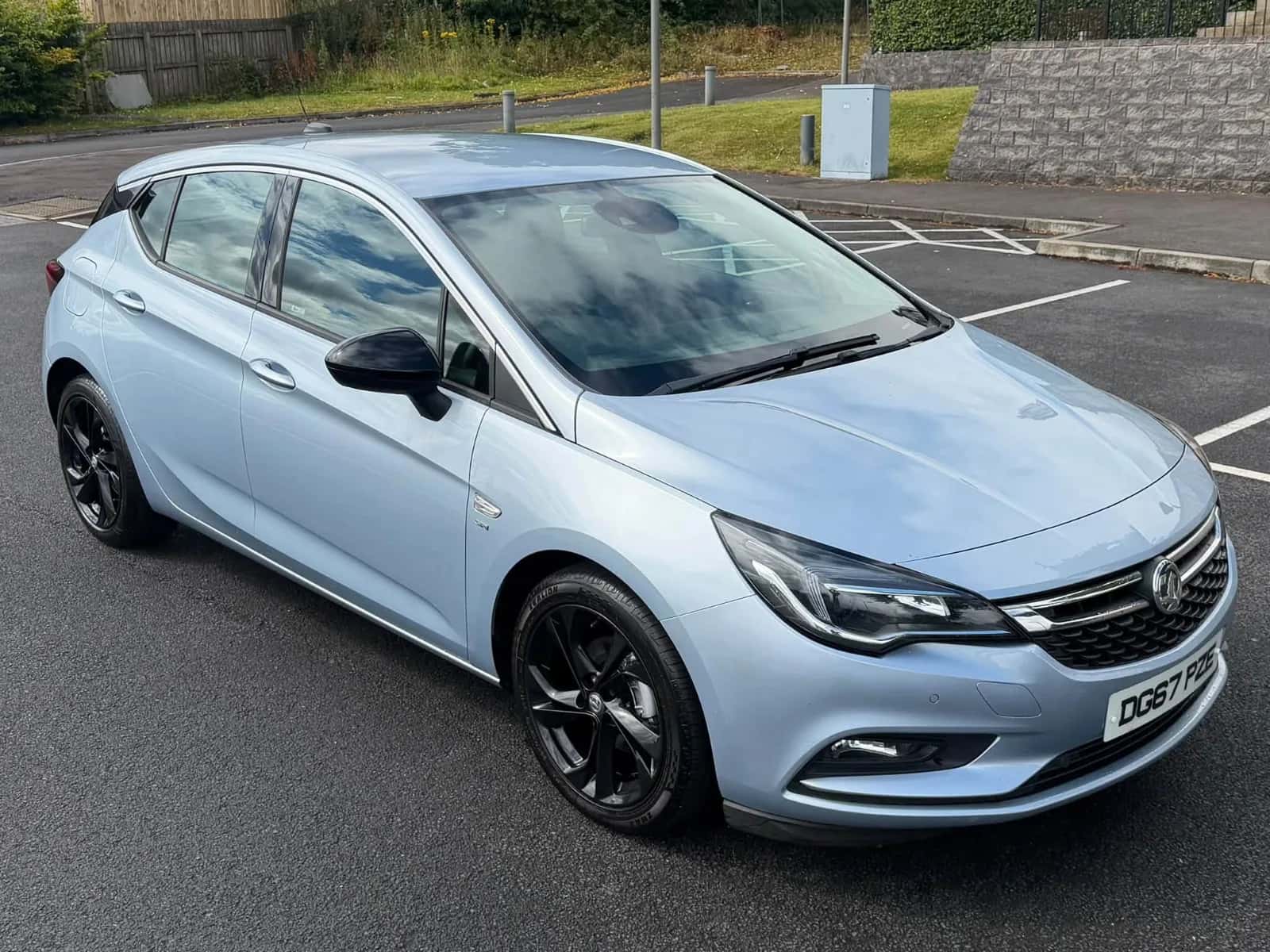 2018 Vauxhall Astra 1.6 CDTi 16V ecoTEC SRi 5dr, silver