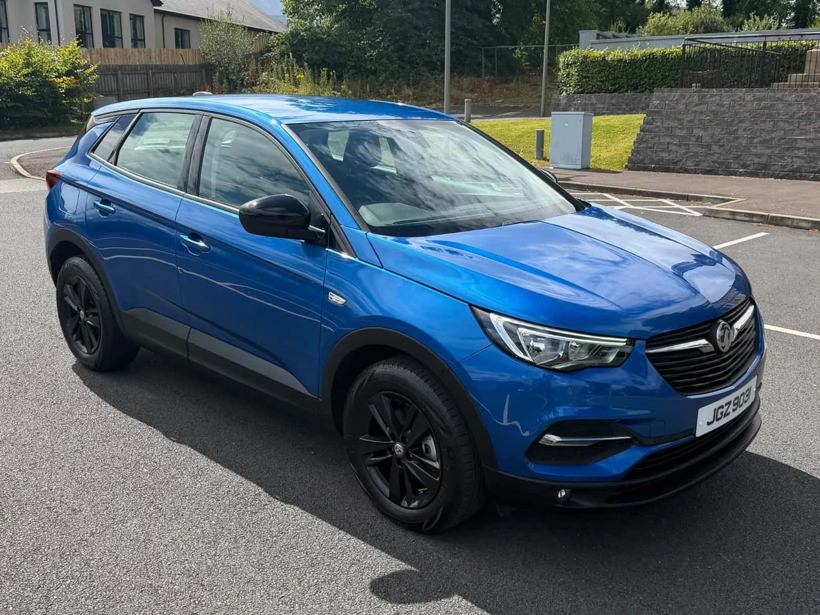 2018 Vauxhall Grandland X 1.6 Turbo D SE 5dr, blue